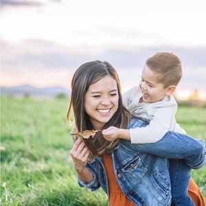 Meet your posher, Stephanie!